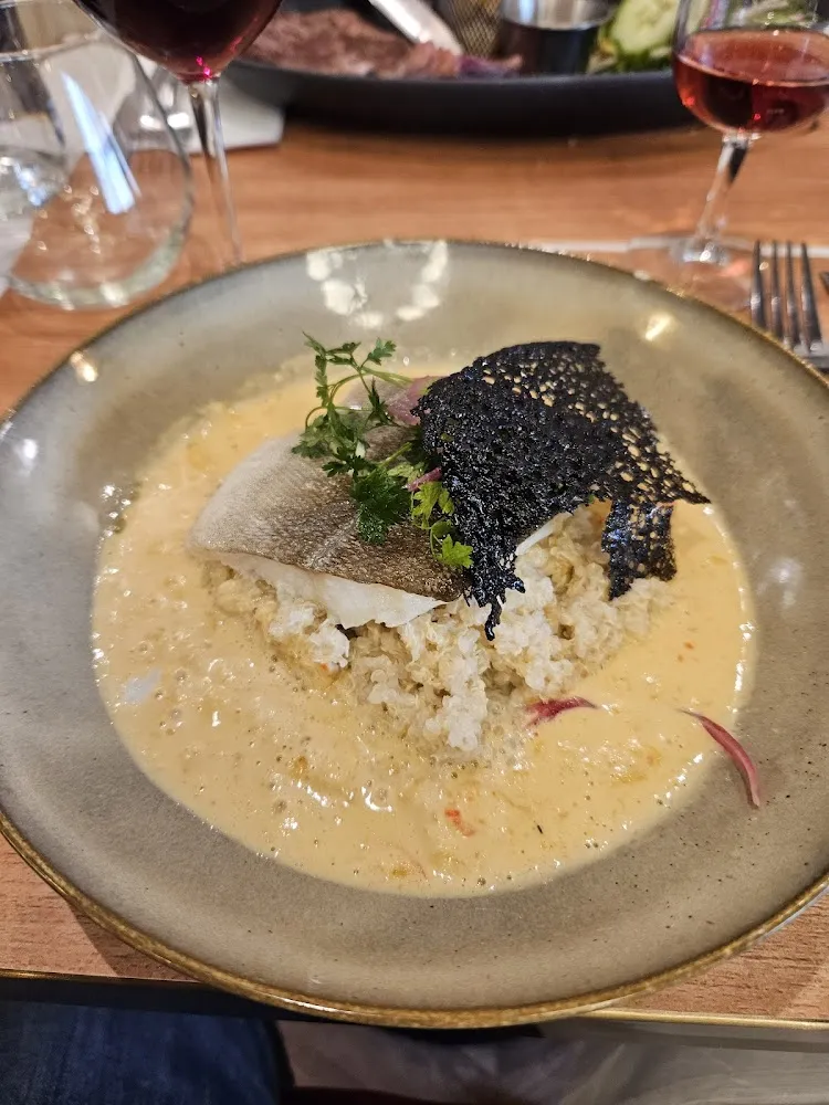 Filet de Morue Sauce Poivron Et Risotto de Quinoa